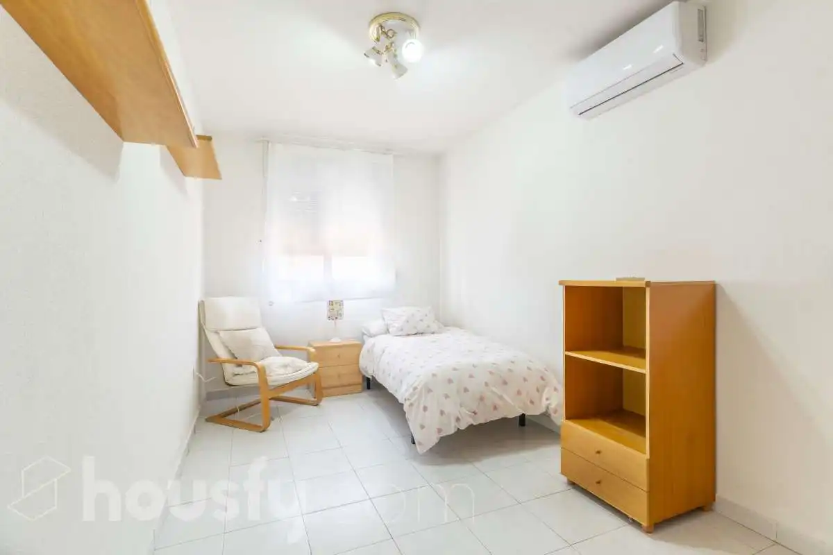 Bedroom of Detached homes for rent in Benicasim / Benicàssim  with Air Conditioner, Heating and Terrace