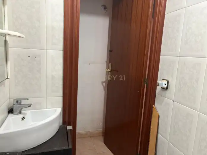 Baño de Casa o chalet en venta en L'Hospitalet de Llobregat