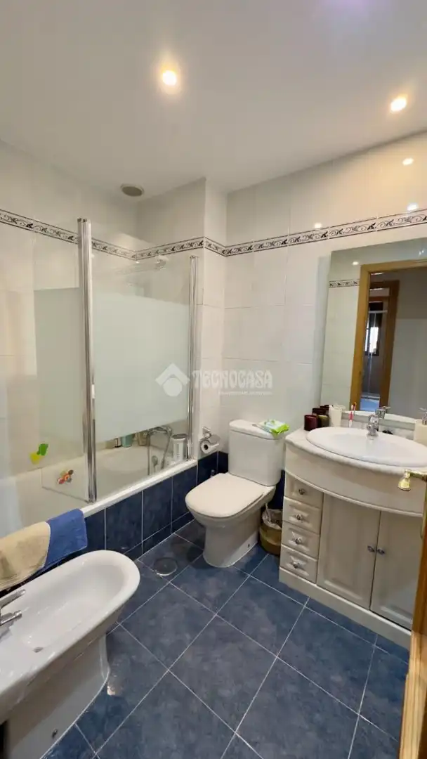 Baño de Piso en venta en Boadilla del Monte con Calefacción