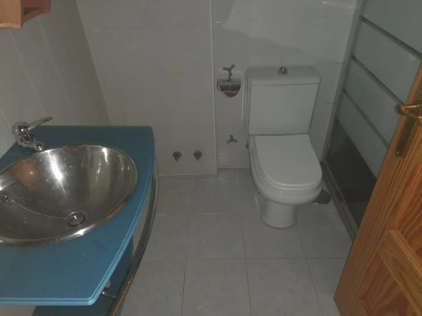 Bathroom of Flat for sale in Puertollano  with Air Conditioner