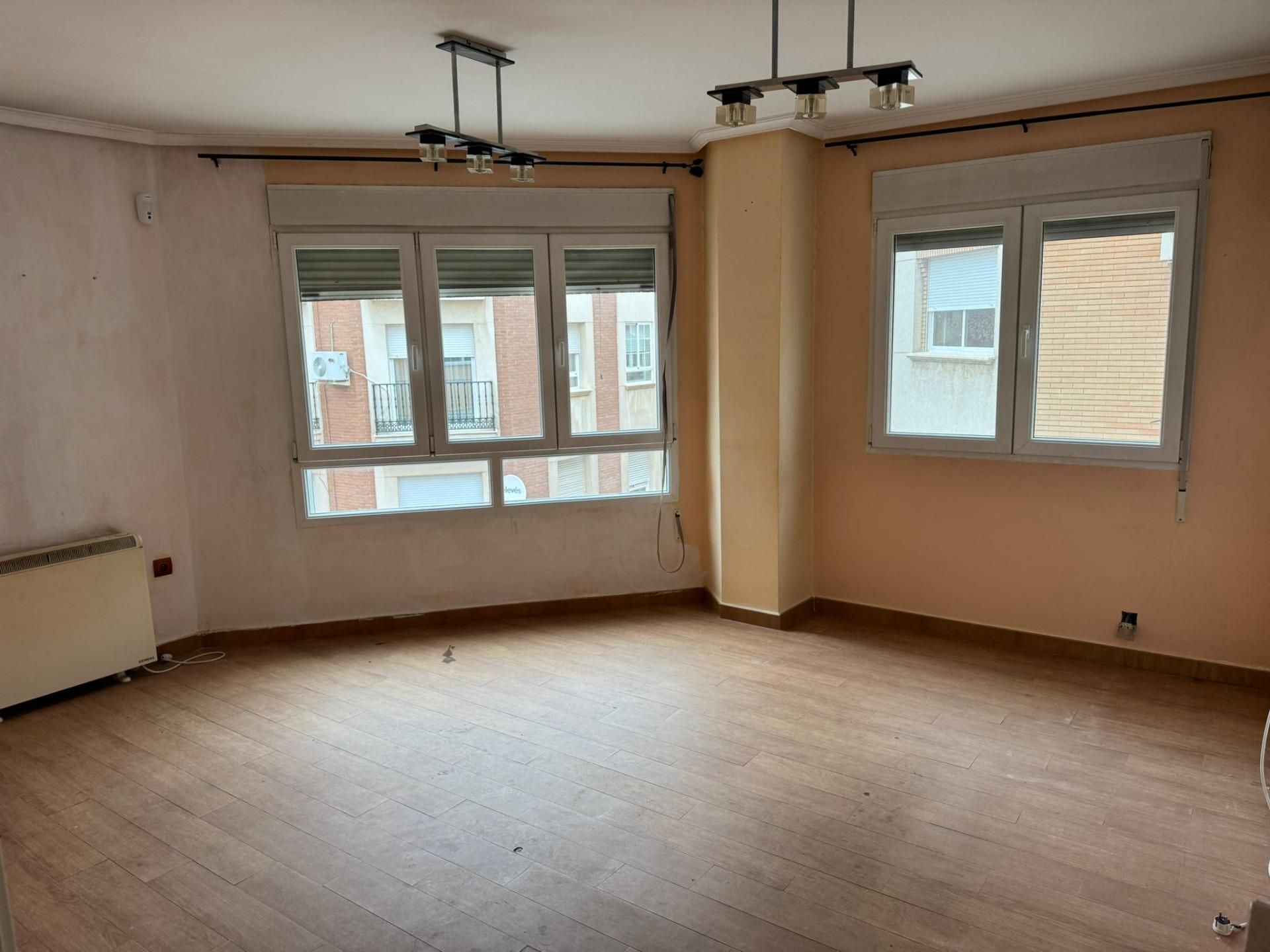 Schlafzimmer von Wohnung zum Verkauf in Puertollano