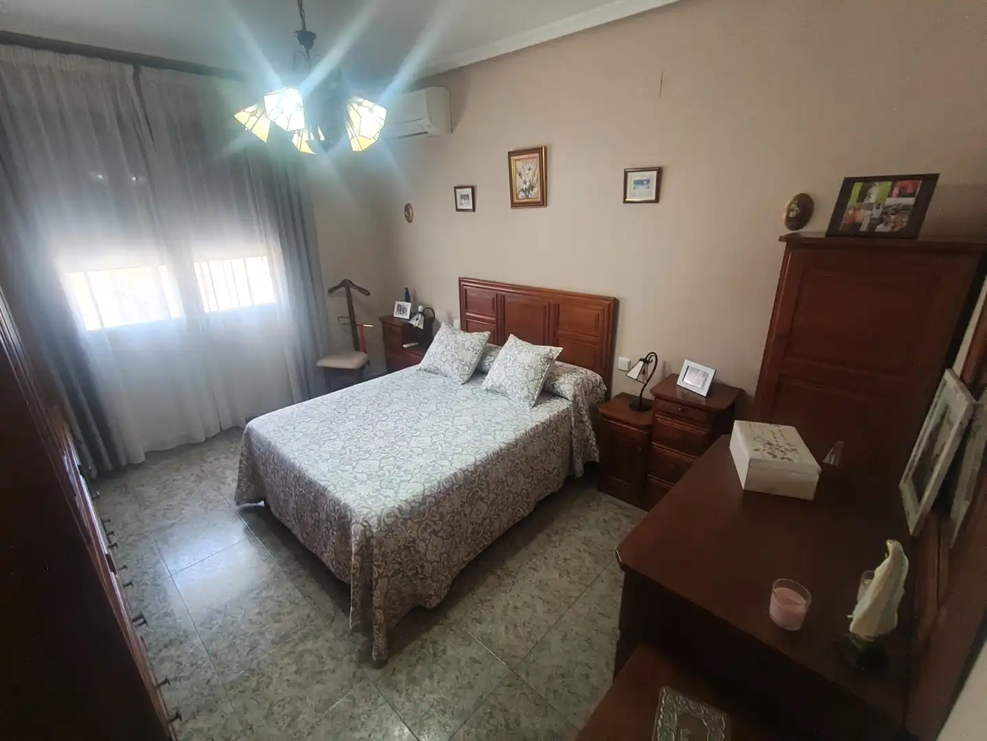 Dormitori de Casa o xalet en venda en Burujón amb Aire condicionat, Calefacció i Jardí privat