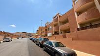 Vista exterior de Pis en venda en Vícar amb Aire condicionat, Terrassa i Piscina comunitària