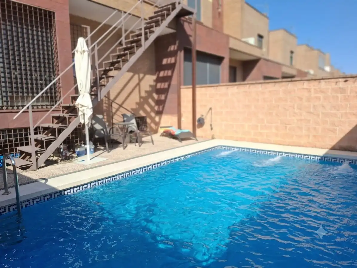 Swimming pool of Houses for sale in Ciudad Real  with Air Conditioner, Heating and Terrace