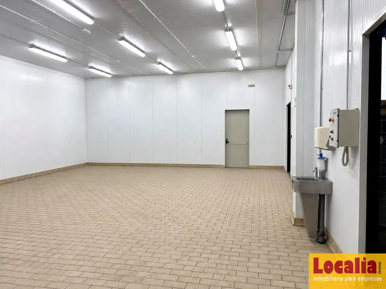 Nave industrial en venta en Cartes