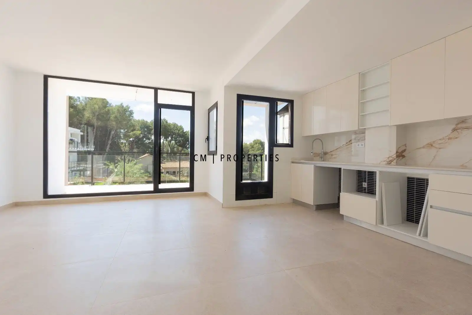 Sala de estar de Casa adosada en venta en Chiva con Aire acondicionado, Calefacción y Jardín privado