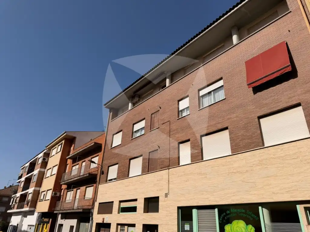 Vista exterior de Pis de lloguer en Badajoz amb Aire condicionat, Forn i Rentadora