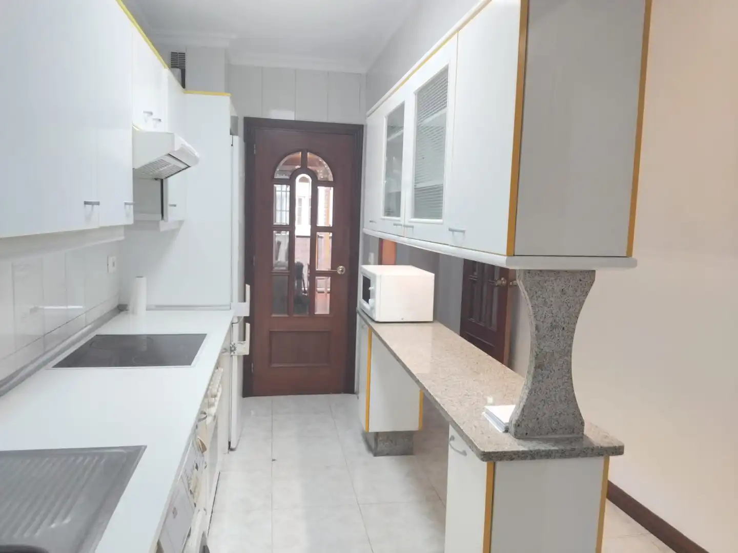 Kitchen of Flat for sale in Vigo   with Heating, Parquet flooring and Storage room