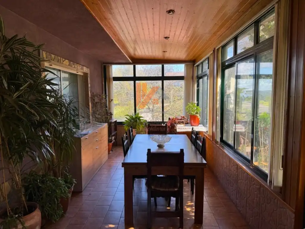 Comedor de Casa o chalet en venta en A Estrada  con Jardín privado, Horno y Balcón