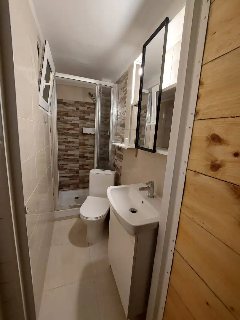 Edificio en venta en Llefià