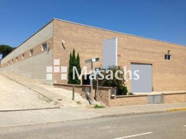 Nave industrial en Alquiler en Riudellots de la Selva