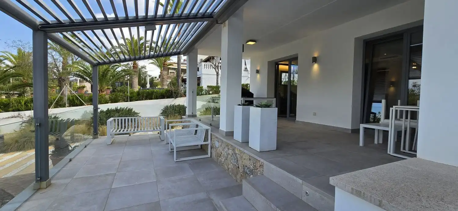 Terraza de Casa o chalet en venta en Calvià con Aire acondicionado, Calefacción y Jardín privado