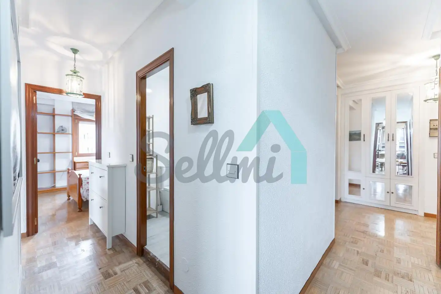Flat for rent in Oviedo   with Heating, Parquet flooring and Furnished