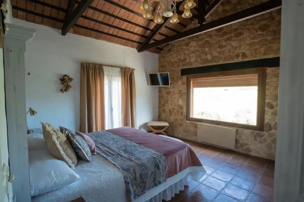 Dormitori de Finca rústica en venda en Arcos de la Frontera amb Calefacció, Terrassa i Traster