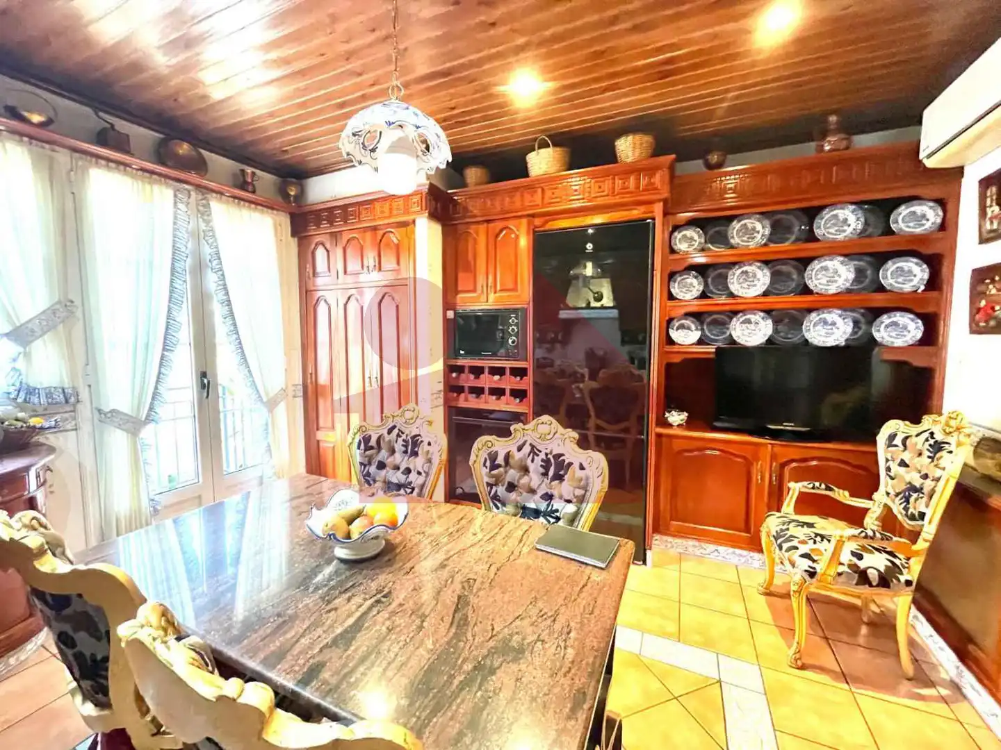 Cocina de Casa adosada en venta en Mollet del Vallès con Aire acondicionado, Calefacción y Jardín privado