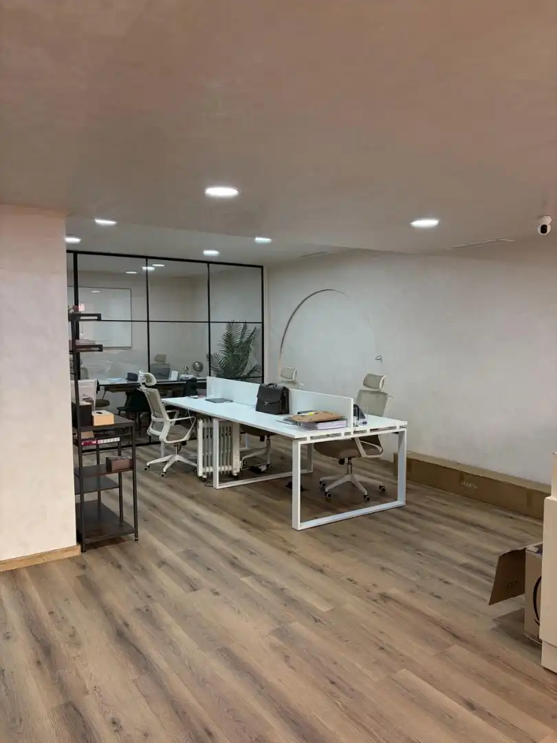 Oficina de alquiler en Nueva Andalucía