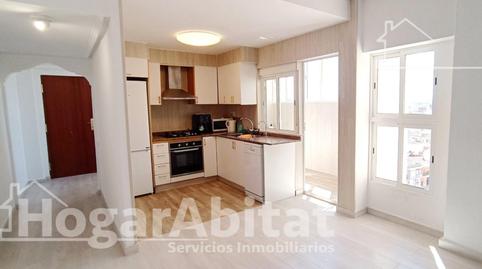 Foto 3 de Pis en venda a Avenida Reyes Católicos, Alginet, Valencia