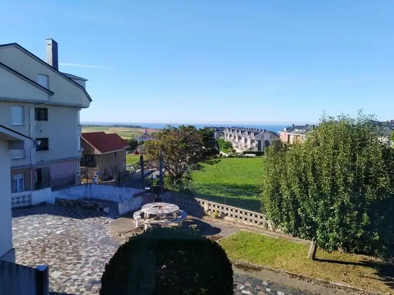 Vista exterior de Casa o chalet en venta en Piélagos con Calefacción, Jardín privado y Balcón