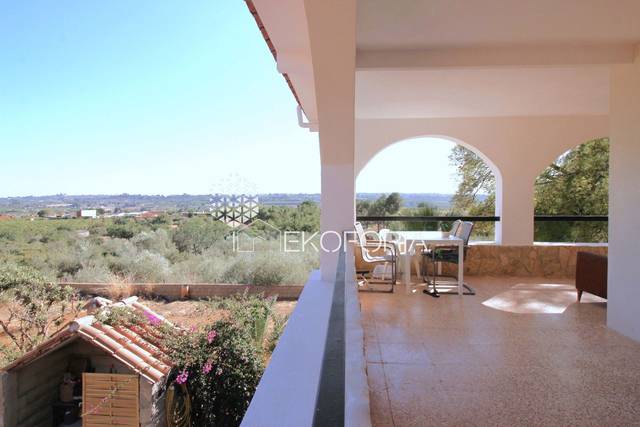 Casa-chalet en Venta en Cumbres de Calicanto