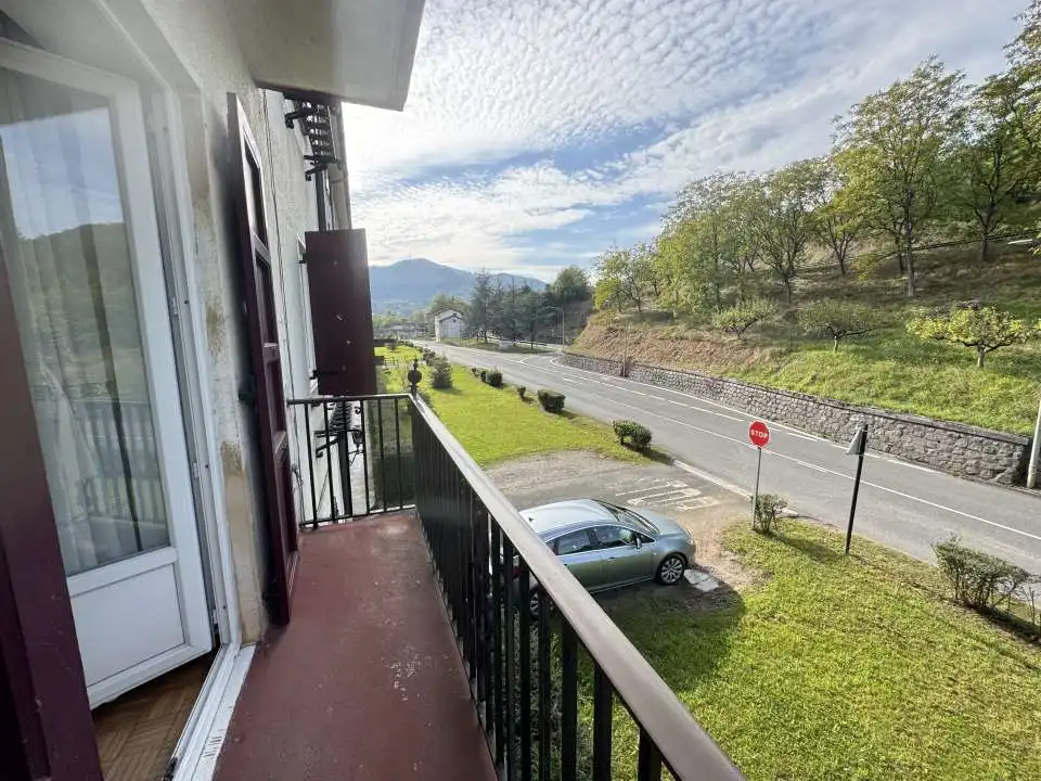 Vista exterior de Piso en venta en Bergara con Calefacción, Trastero y Amueblado