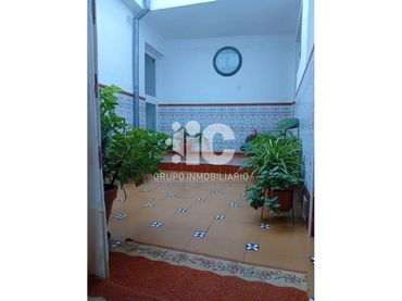 Casa en venda a Baena