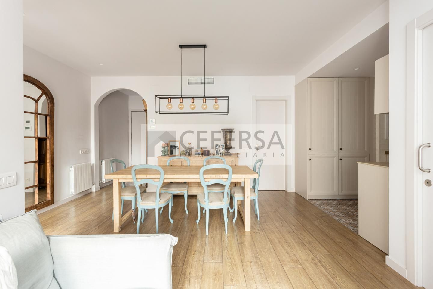 Comedor de Piso en venta en  Barcelona Capital con Aire acondicionado, Calefacción y Parquet