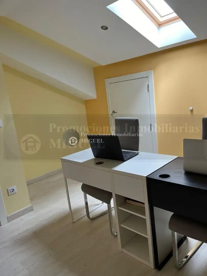 Casa adosada en venta en Verín
