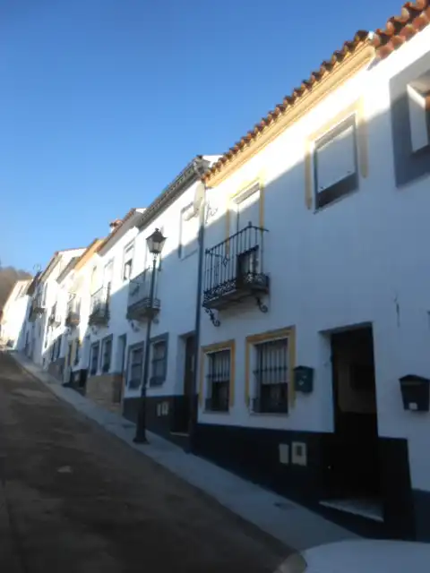 Vista exterior de Piso en venta en Jabugo