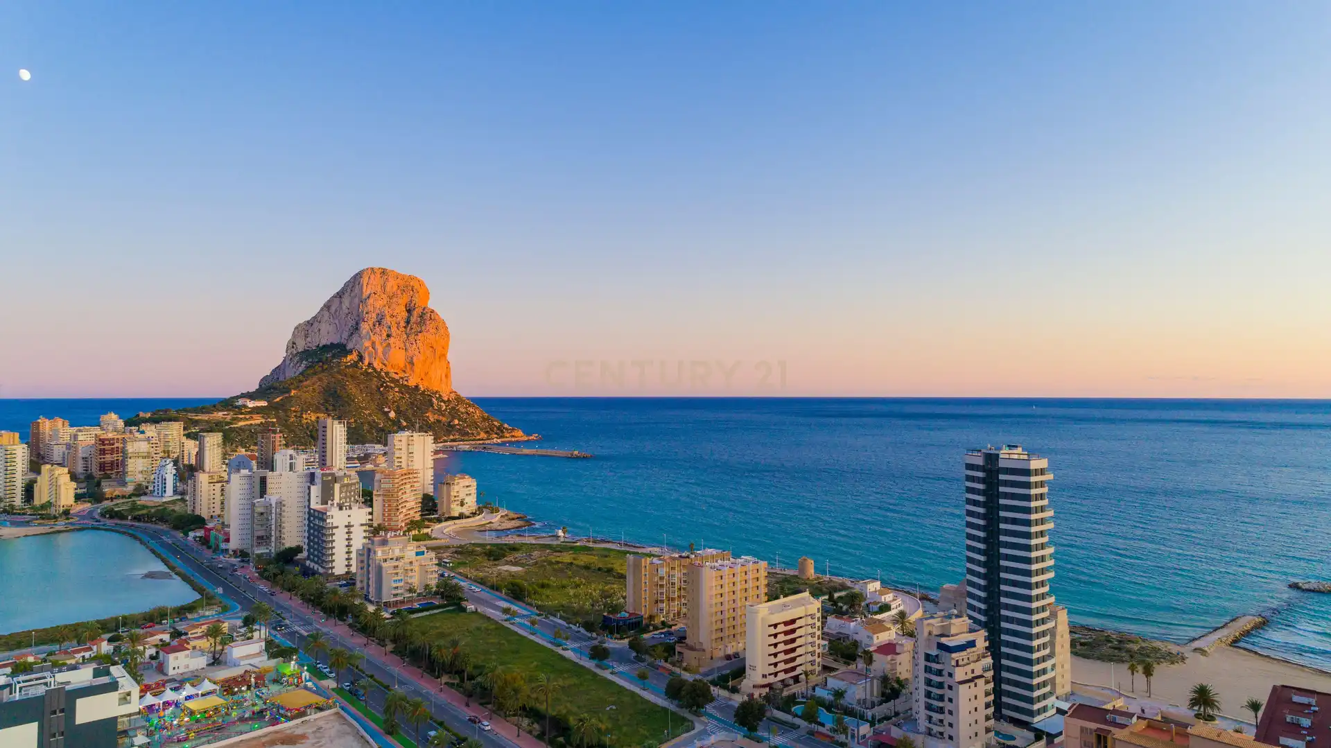 Exterior view of Houses for sale in Calpe / Calp  with Furnished, Internet and Alarm