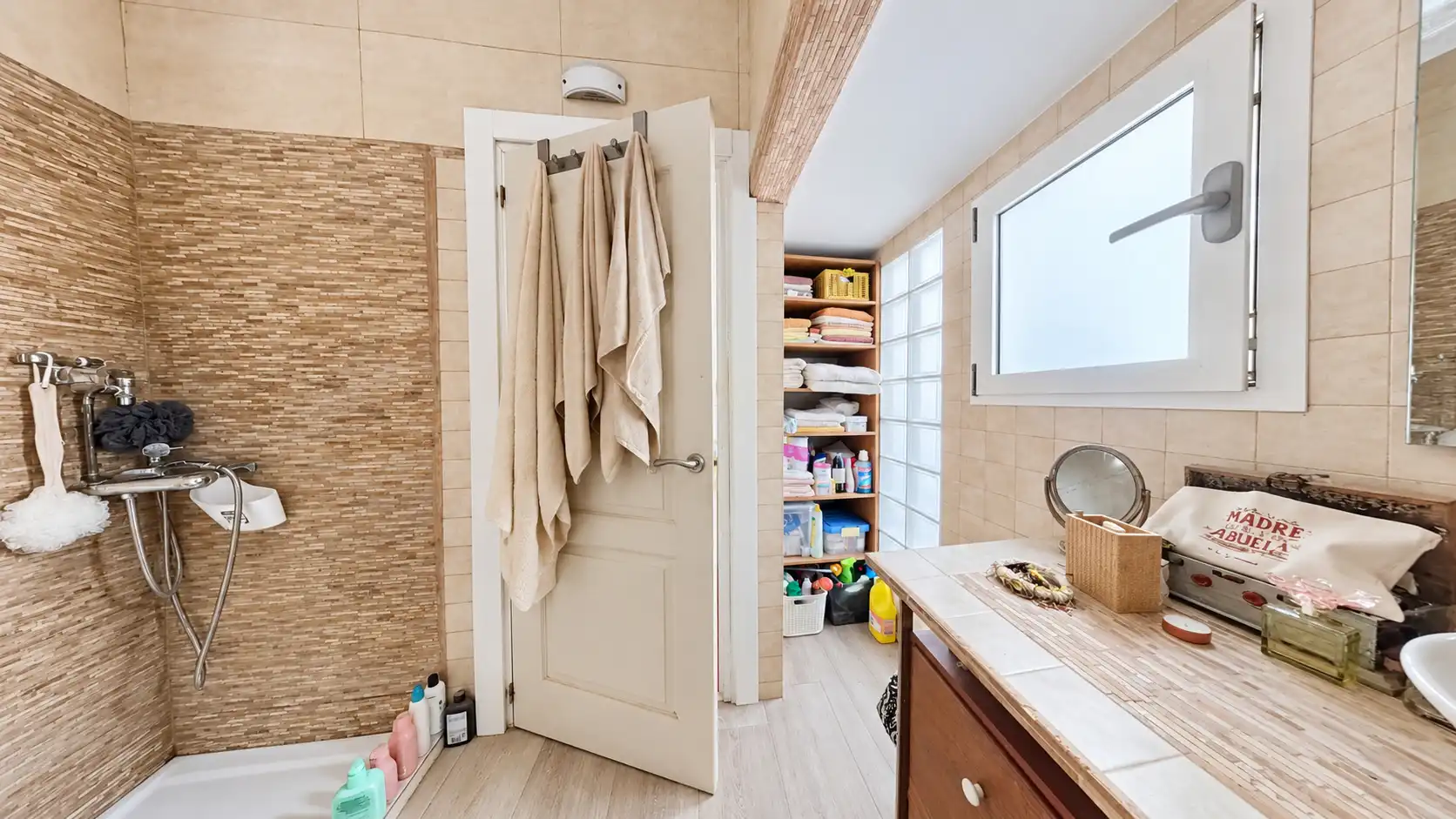 Flat with terrace for sale in Calle de Gomez Ferrer, imagen 19