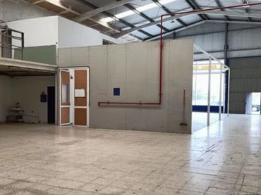 Nave industrial in affitto a Calle D 9