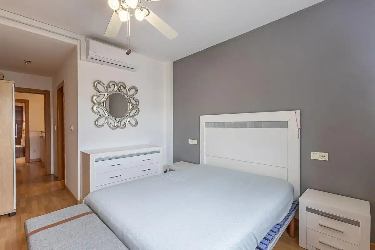 Detached homes for sale in Poniente