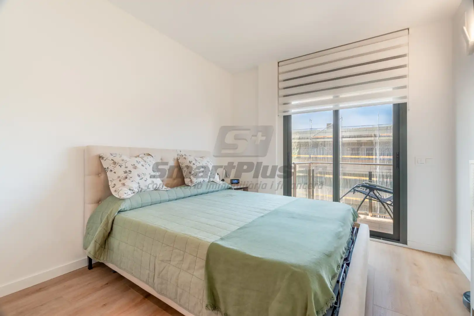 Habitación de Ático en venta en Barcelona con Aire acondicionado, Calefacción y Parquet