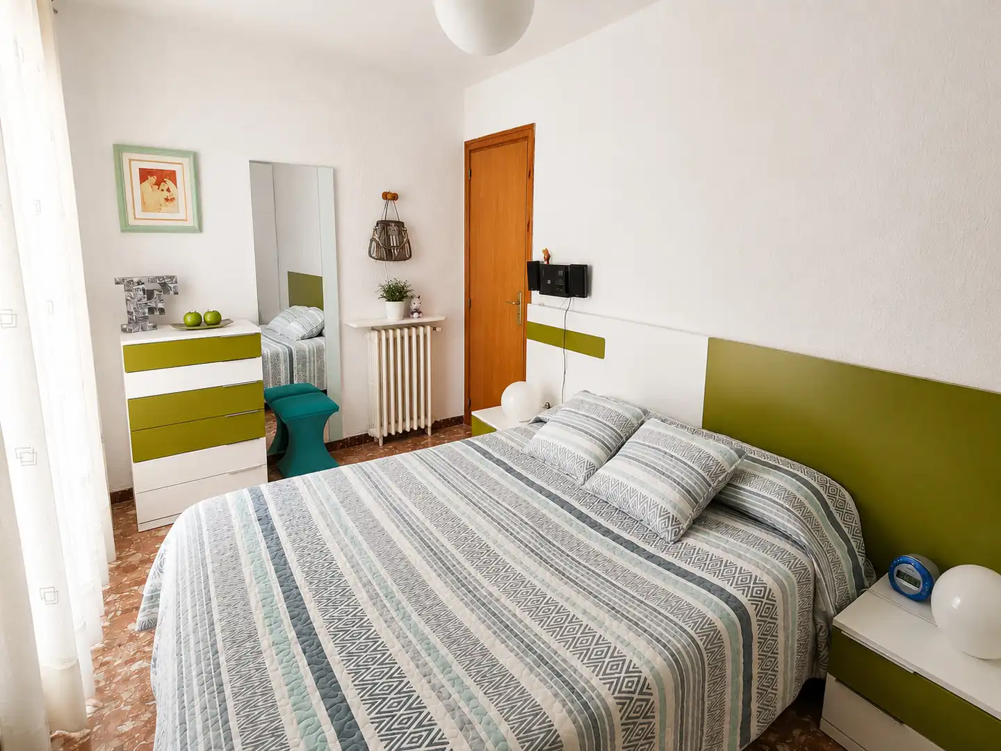 Dormitori de Casa o xalet en venda en Castellar del Vallès amb Aire condicionat, Calefacció i Terrassa