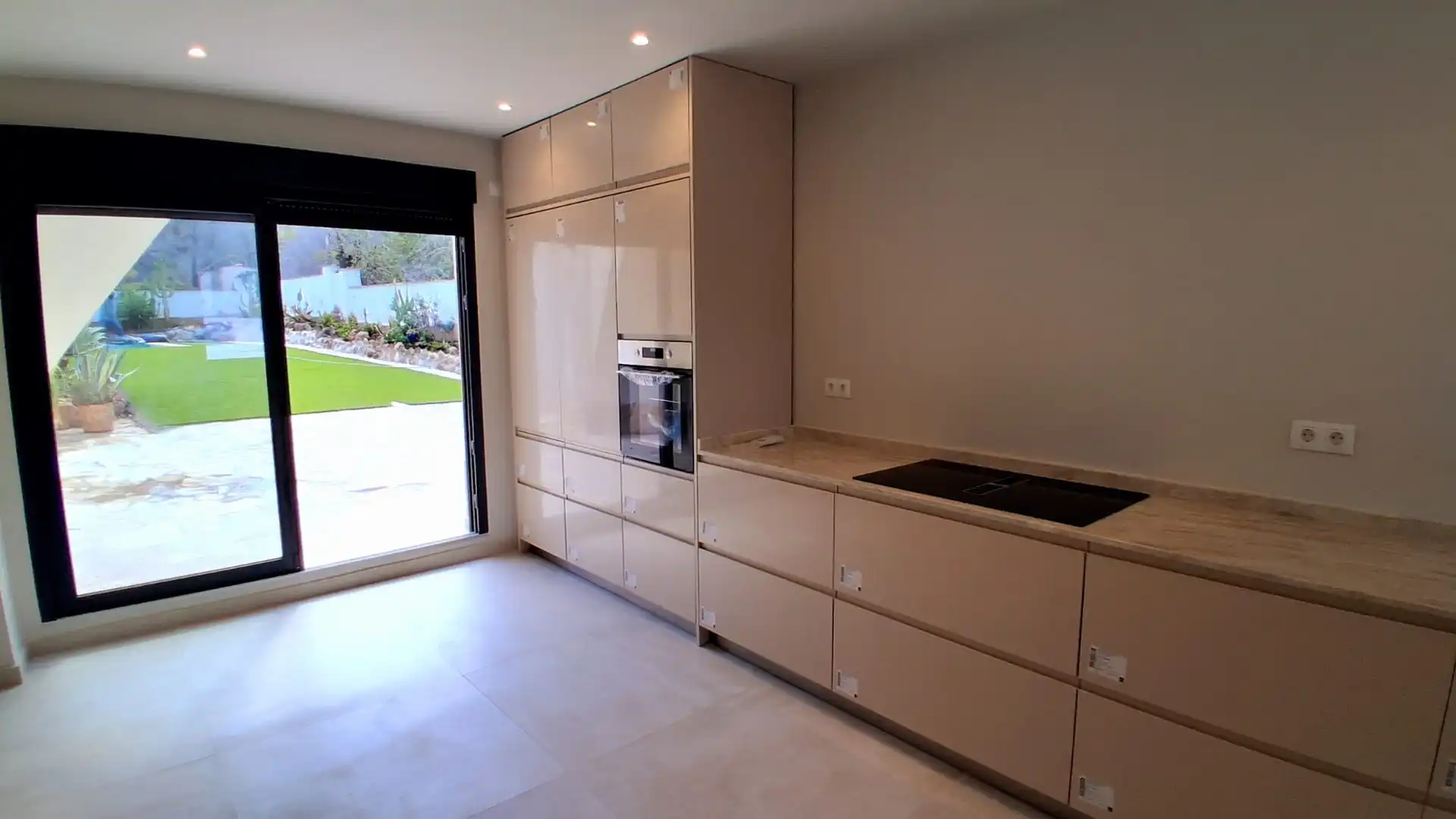 Kitchen of Houses for sale in L'Alfàs del Pi  with Air Conditioner, Heating and Private garden