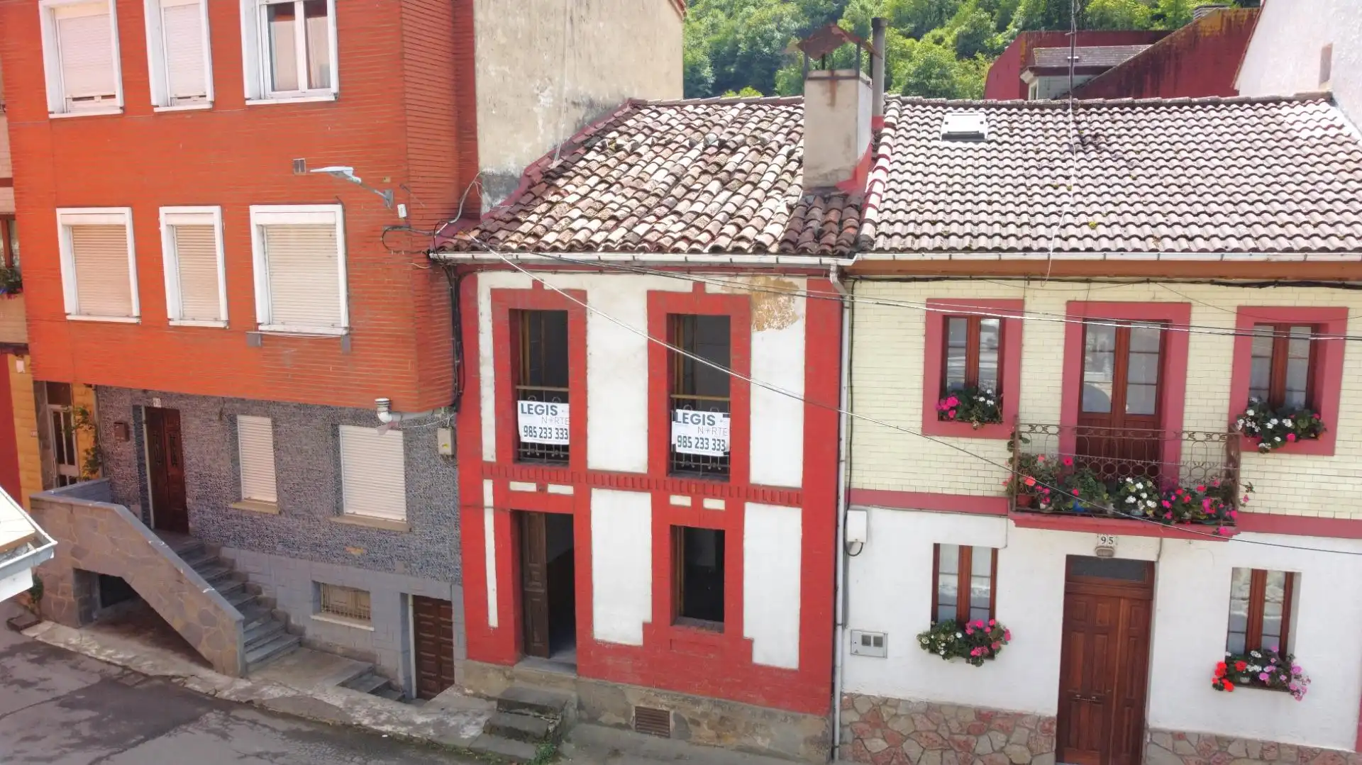 Casa amb terrassa en venda a Barrio FELECHOSA ABAJO 94, imagen 2