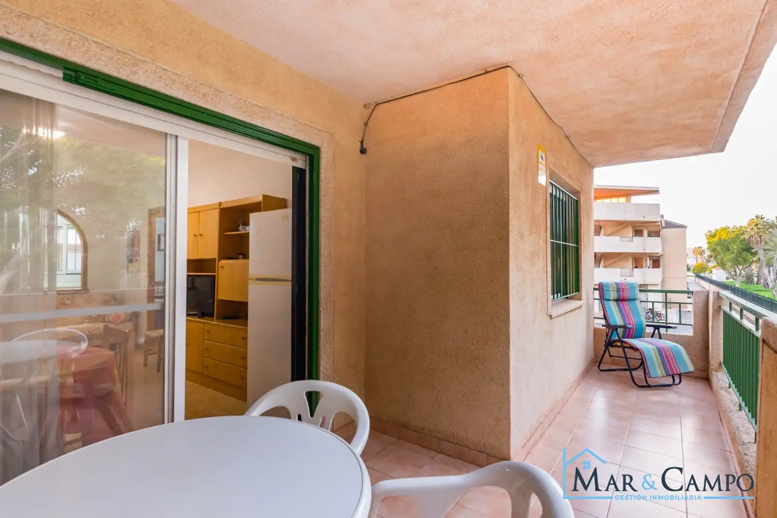 Terrassa de Apartament en venda en Los Alcázares amb Terrassa, Moblat i Balcó
