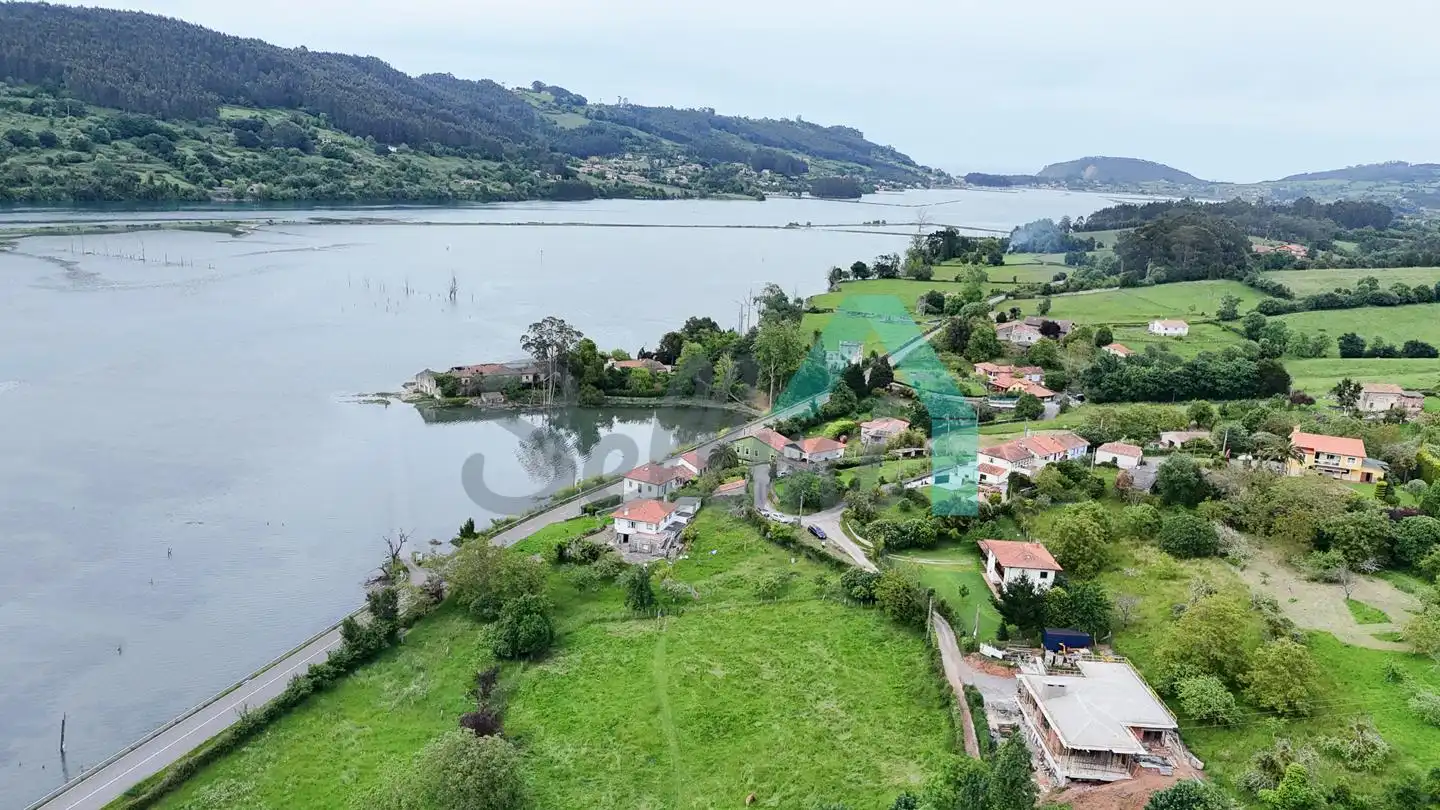 Casa o chalet en venta en Villaviciosa con Calefacción, Jardín privado y Parquet