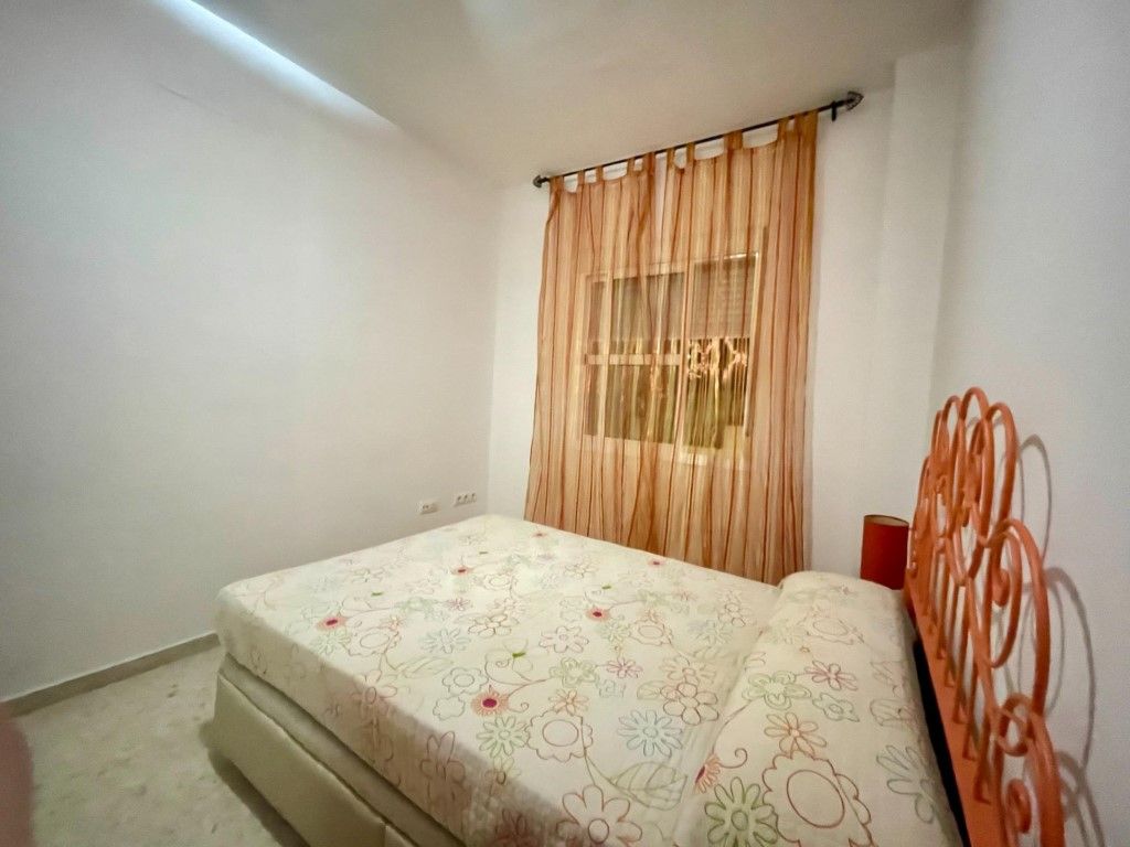 Bedroom of Flat for sale in Dos Hermanas