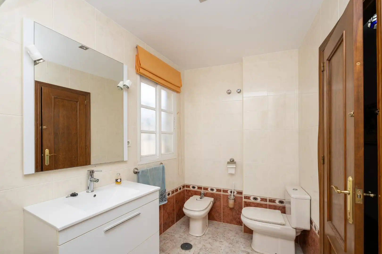 Casa adosada en venta en Calle Calle Aperos del Pilar, Motril ciudad