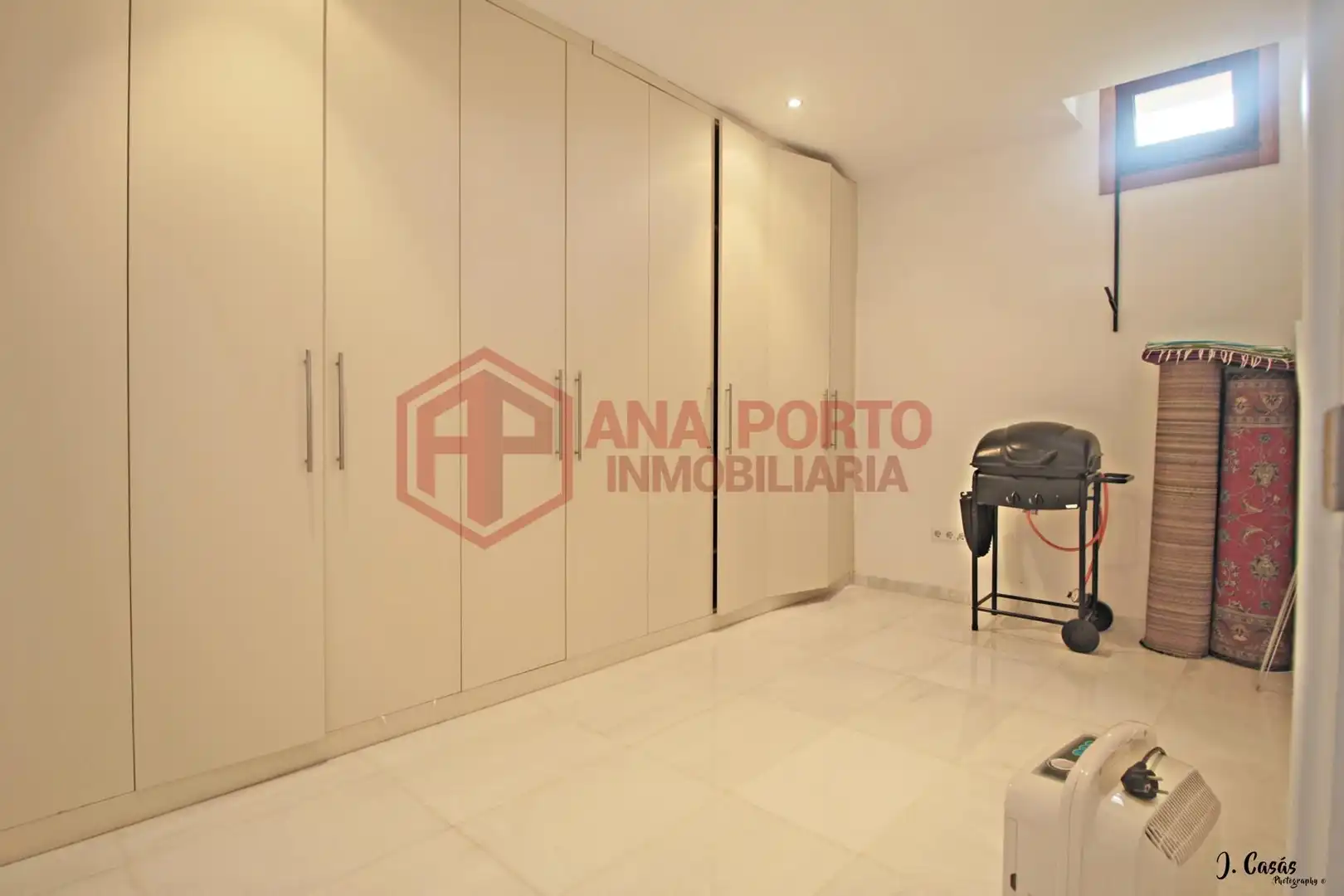 Dormitori de Casa adosada en venda en O Grove   amb Calefacció, Jardí privat i Parquet