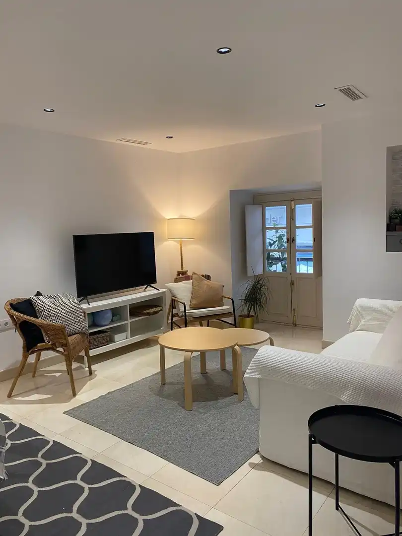 Wohnzimmer von Wohnung zur Miete in El Puerto de Santa María mit Klimaanlage und Möbliert