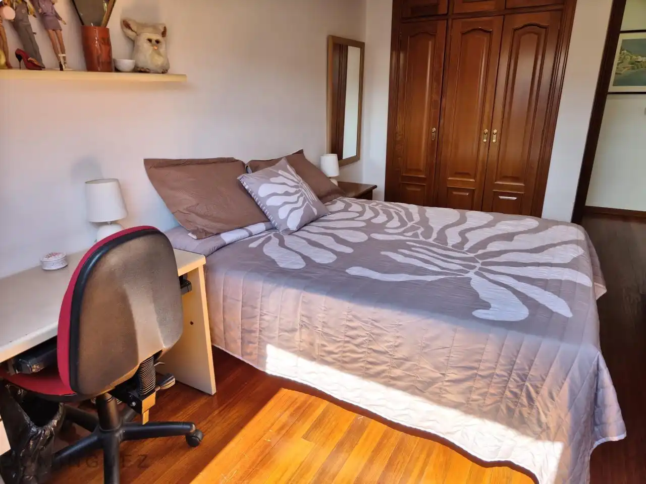Bedroom of Flat for sale in Vigo   with Heating, Terrace and Storage room
