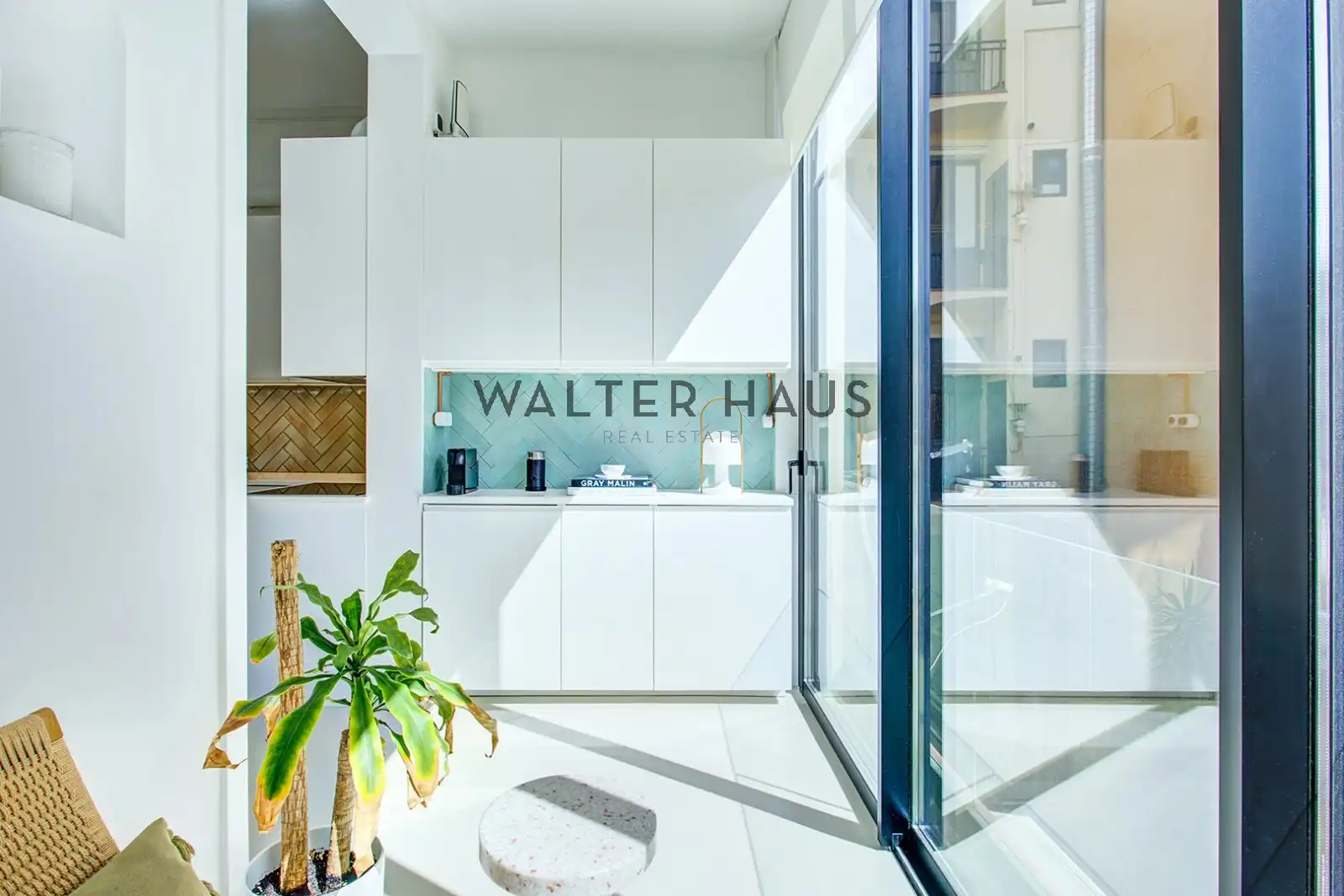 Piso en venta en Barcelona con Aire acondicionado, Calefacción y Balcón