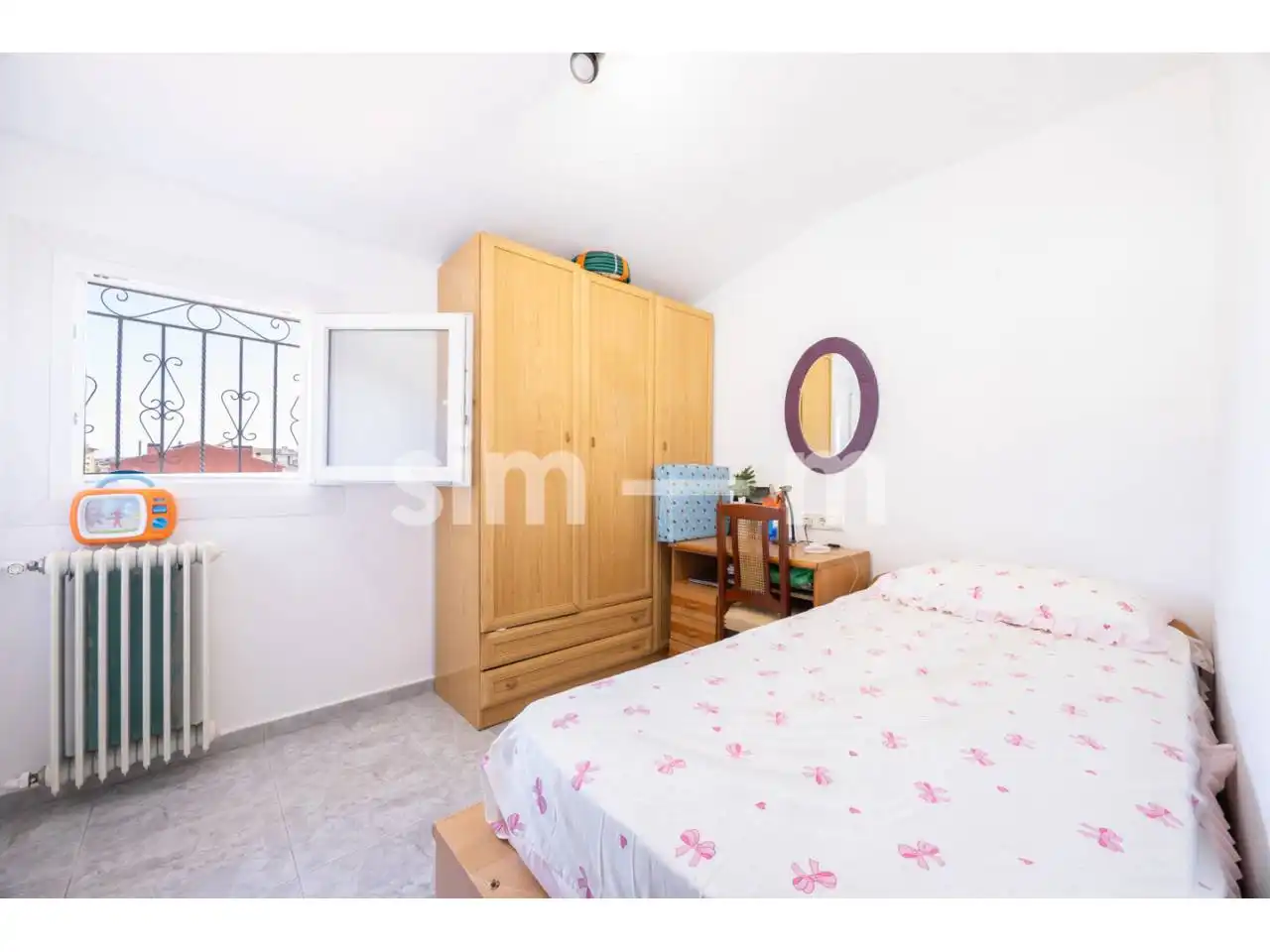 Schlafzimmer von Wohnung zum Verkauf in Vic mit Heizung und Balkon