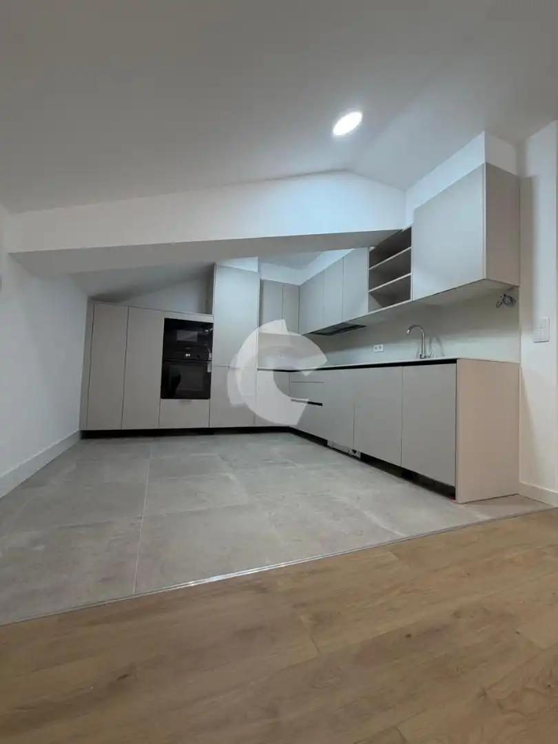 Flat with lift for sale in Centro