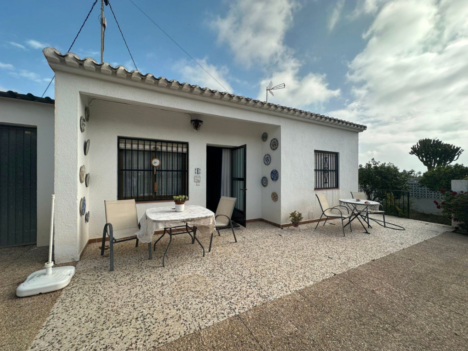 Casa o xalet en venda a Pueblo - Urbanizaciones