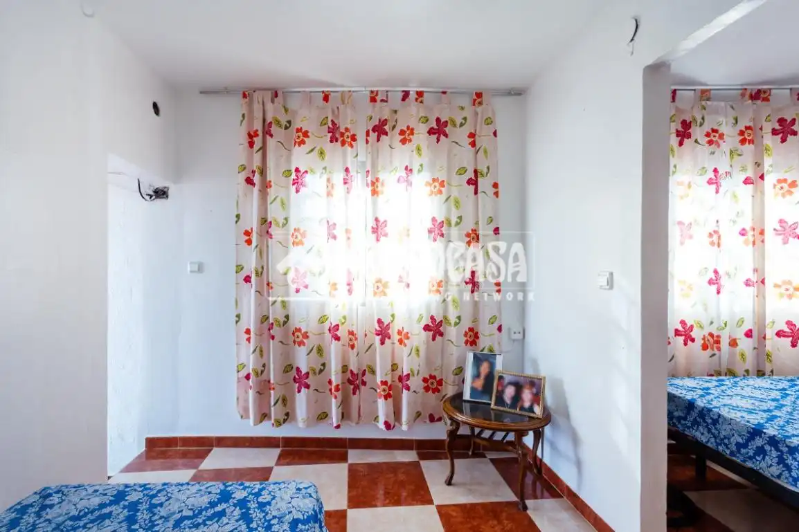 Dormitori de Casa o xalet en venda en Vélez-Málaga amb Terrassa i Balcó