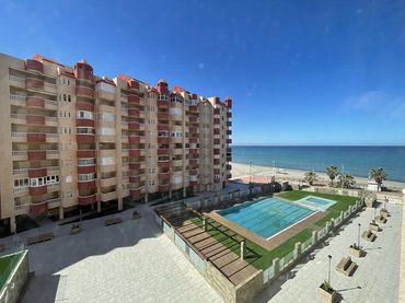 Apartament amb balcó en venda a Plaza poligono I-La Manga