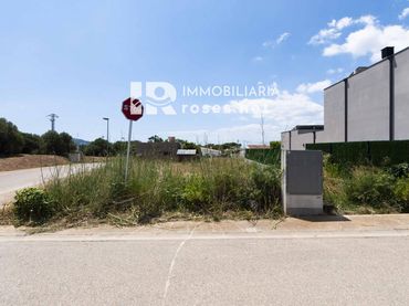 Rustikales Grundstück zum Verkauf in Bages